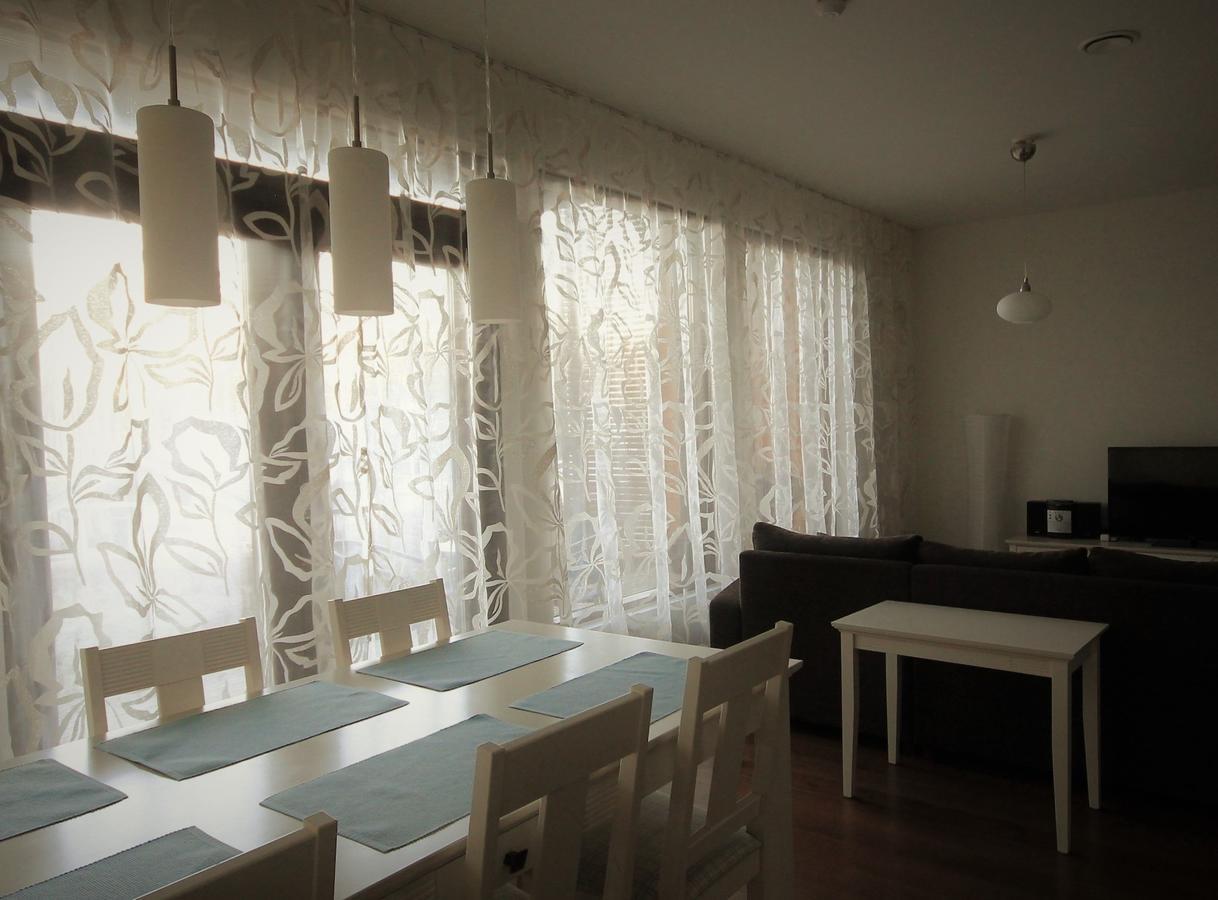 Marina Holiday Rauhan Village Apartments イマトラ 部屋 写真