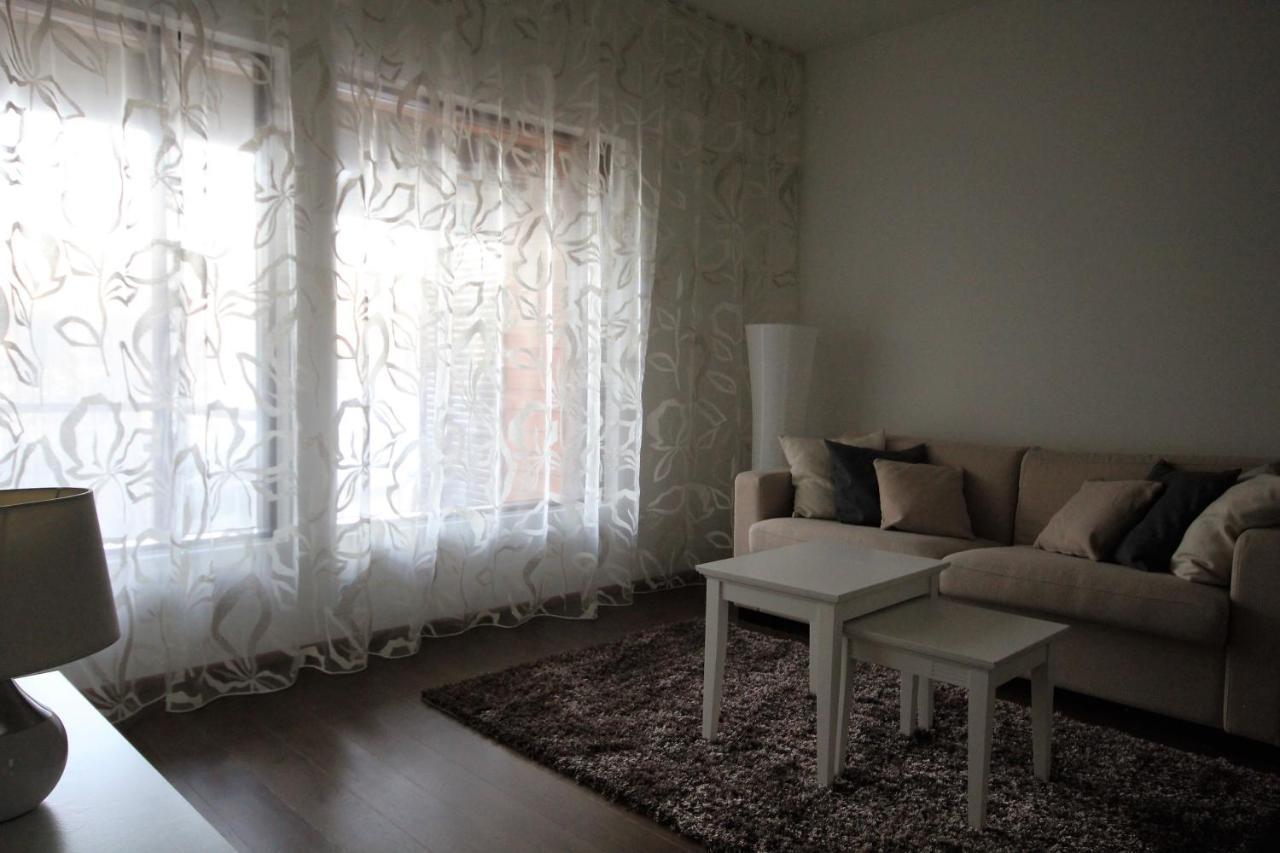 Marina Holiday Rauhan Village Apartments イマトラ 部屋 写真